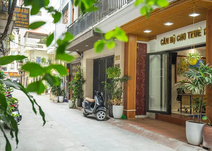 Sumitomo Apartment - Linh Lang Street